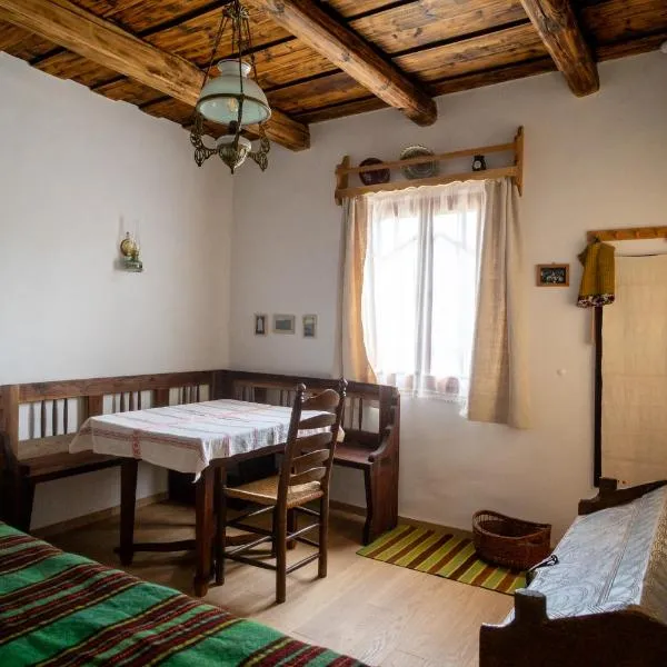Rozmaringos vendégház Szenna, hotel v destinaci Szenna