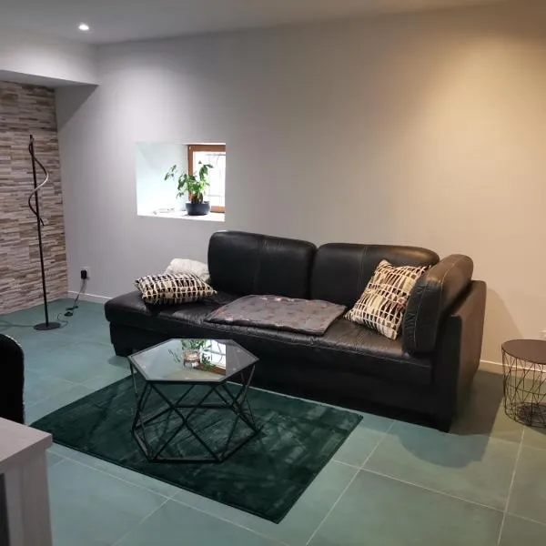 CHEZ NADINE, hotell sihtkohas Taconnay