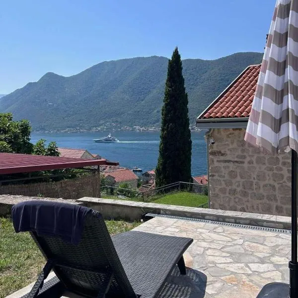 Katina Zgrada, hotel v destinaci Perast