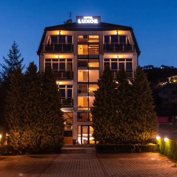 Hotel Luxor, hotel in Pristina