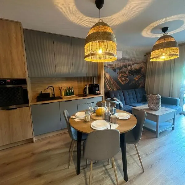 Apartament 8 z Ogródkiem i Prywatną Sauną, Rowery, Spacery w Dolinie Baryczy - 5D Apartamenty, hotel v destinaci Milicz
