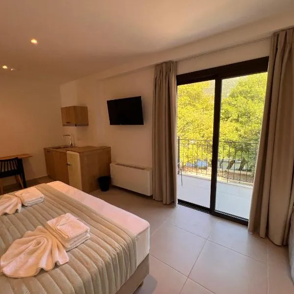 Likno Hotel、ギリキのホテル