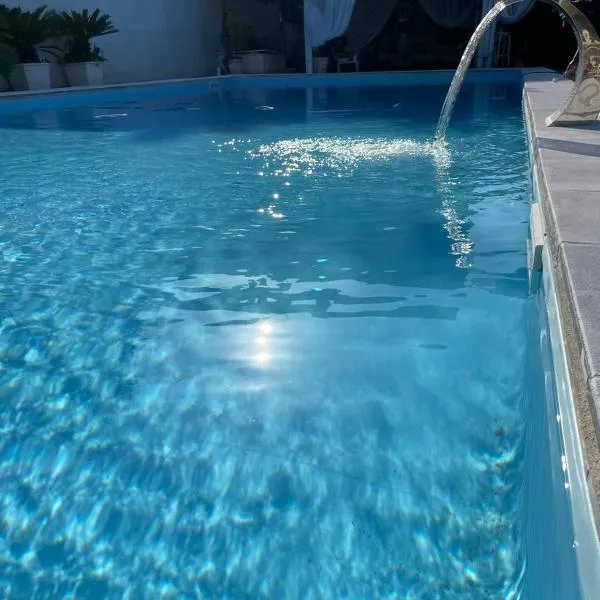 Villa Tropical, hotel en Francavilla al Mare