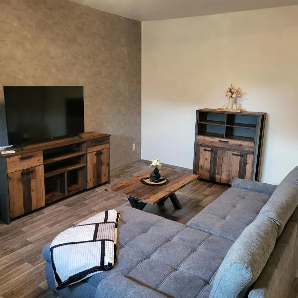 2 Raum Wohnung mit Terrasse und AC, hotel di Osterburg