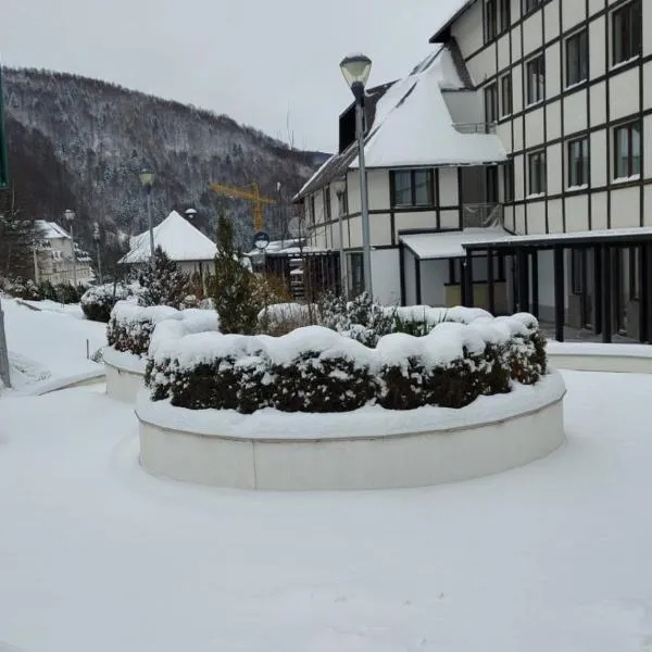 Apartman 22, Brzeće Centar: Mramor şehrinde bir otel