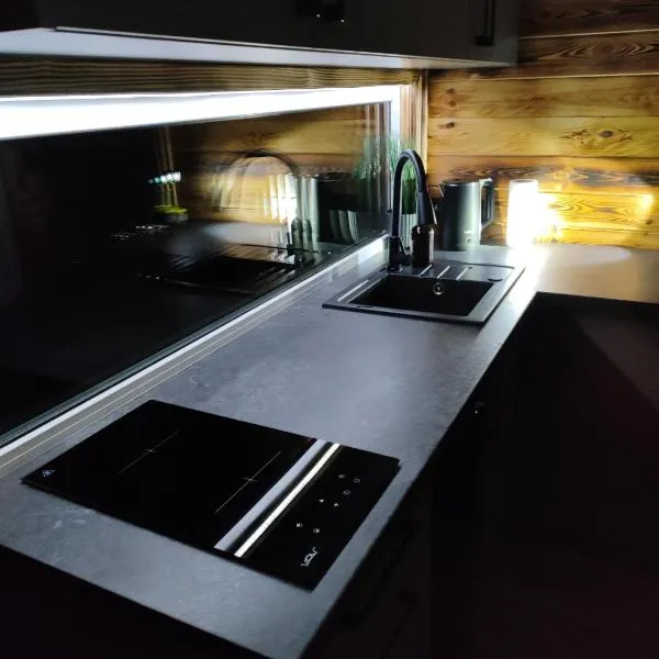 Apartament Glamour Kleszczów, hotel in Łękińsko