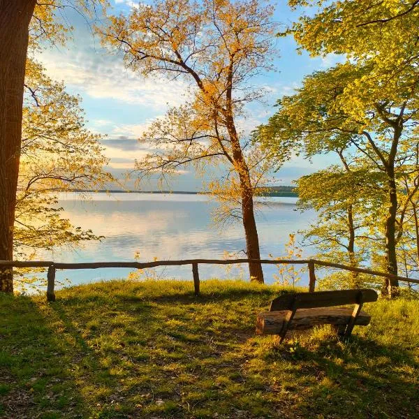 Ferienhaus Stille Liebe am Plauer See, hotel di Funfseen