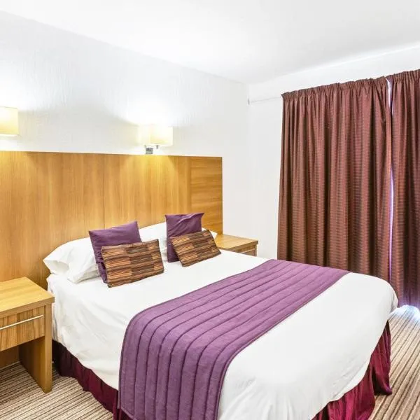 Magnuson Hotel Sandy Lodge Newquay、ニューキーのホテル