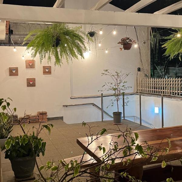 Nuhh Hostel & Café - Foto 4