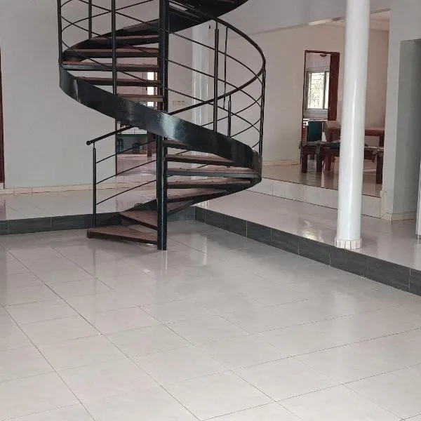 White House, hotel v destinaci Ziguinchor