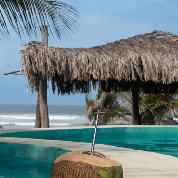 Cabanas Adobe Frente Al Mar, hotel i Puerto Escondido