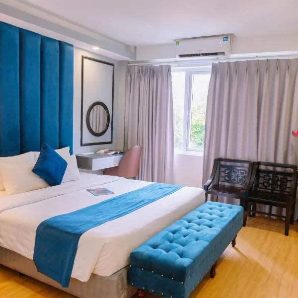 Hanoi Capital Premium Hotel & Spa - Hanoi Old Quarter - Hanoi Train Street, hotel a Hanoi