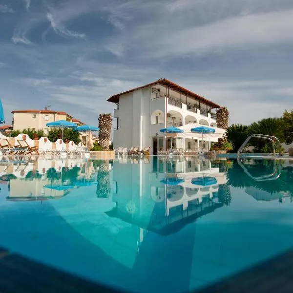 Estia hotel – hotel w mieście Fourka