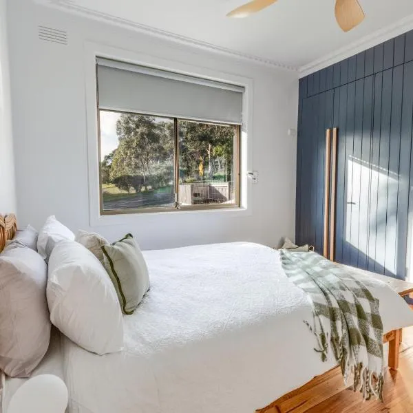 Gorgeous Sunset View, Pet Friendly with Huge Yard, hotel v destinaci Ocean Grove