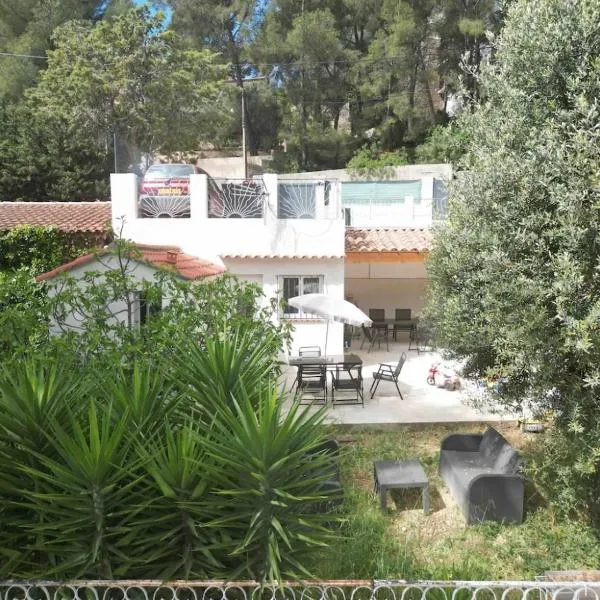 Studio maison de vacances, hotell sihtkohas Toulon