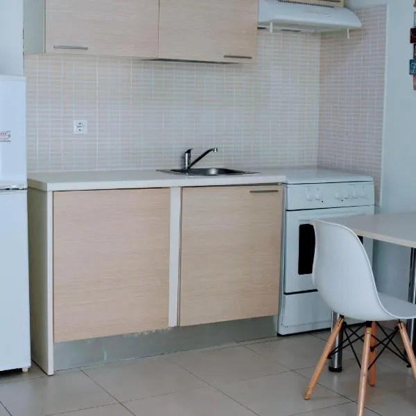 B3 Irene – hotel w mieście Thérissos