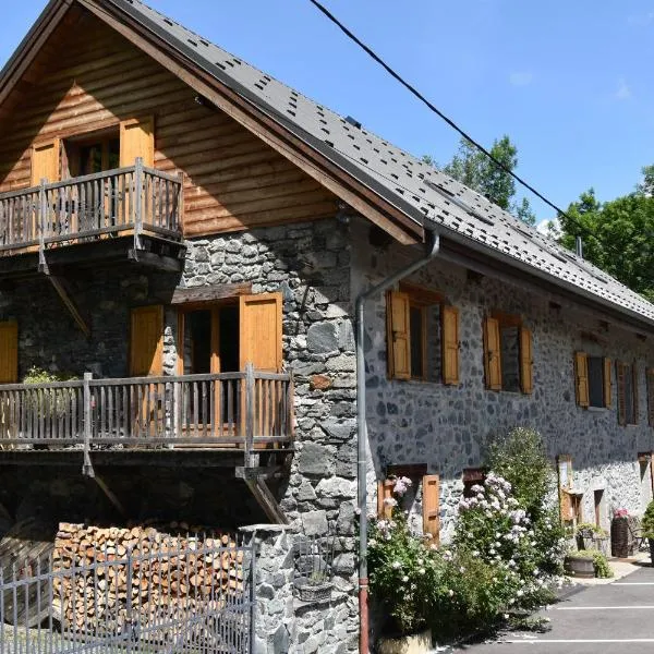La Clé des Bois, hotel v destinaci Le Bourg-dʼOisans