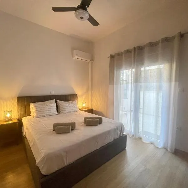 Stella's Petite Boîte、ラフィーナのホテル