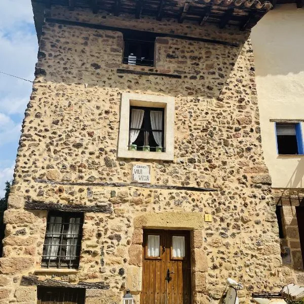 ViLA VELLA 1, hotel v destinaci Santa Pau