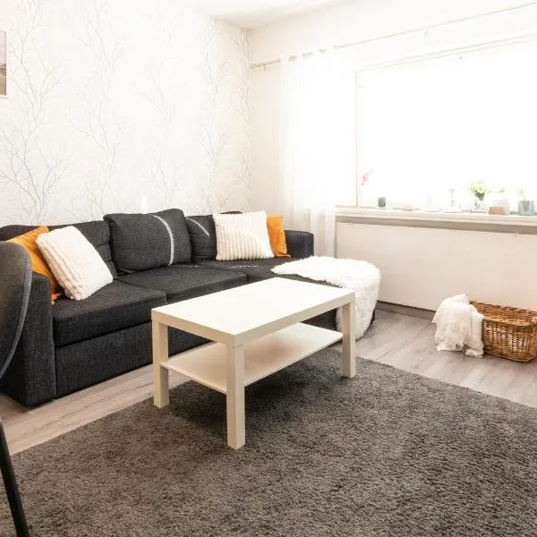 Kodikas kaksio keskustassa, hotel em Pori