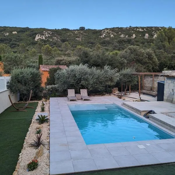 Chez Marion, hotel v destinaci Saint-Bonnet-du-Gard