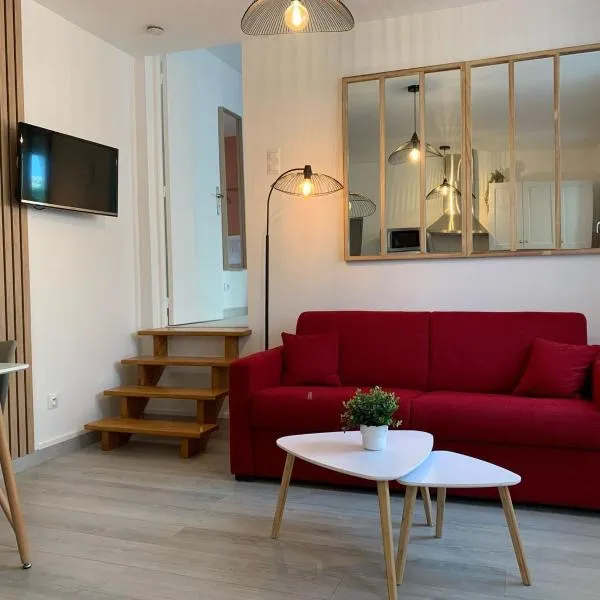 Appartement proche Aéroport Orly - Ligne 14、オルリーのホテル