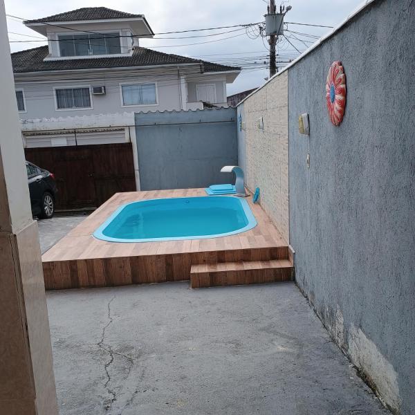 Linda casa com piscina