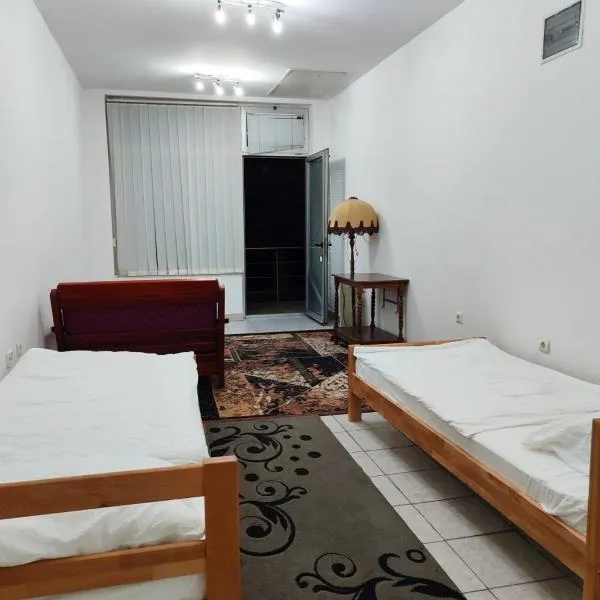 Zanatski Centar, hotel en Goražde