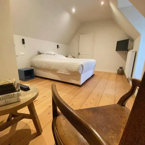 Doeveren, hotel a Zedelgem