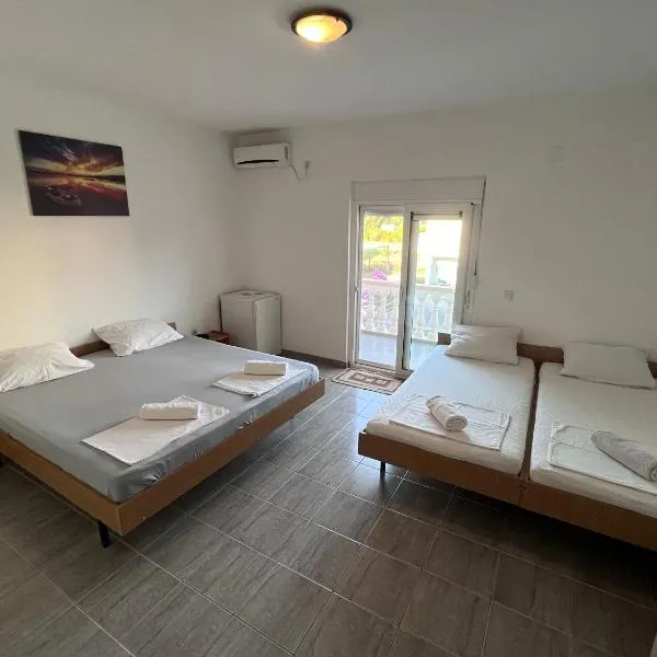 Saraj appartments, готель в Улцині