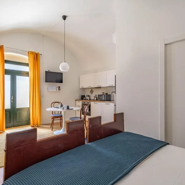 AI PALMENTI B&B, hotel Adelfiában
