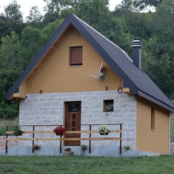Village House Baco, hotel v destinaci Šavnik