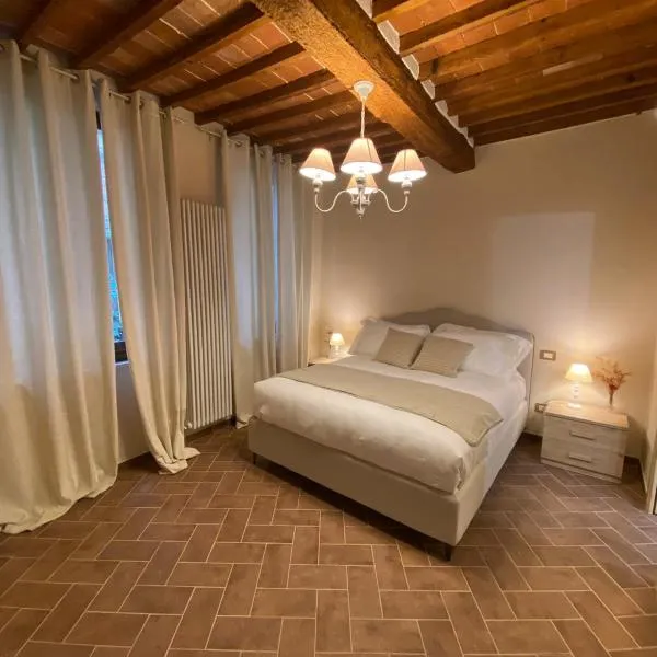 LaStamperia19 Camere-Rooms, hotel v destinaci Montepulciano