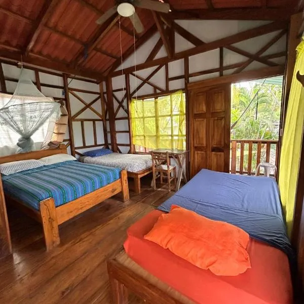 Casa de Colores, Hotel in El Zonte