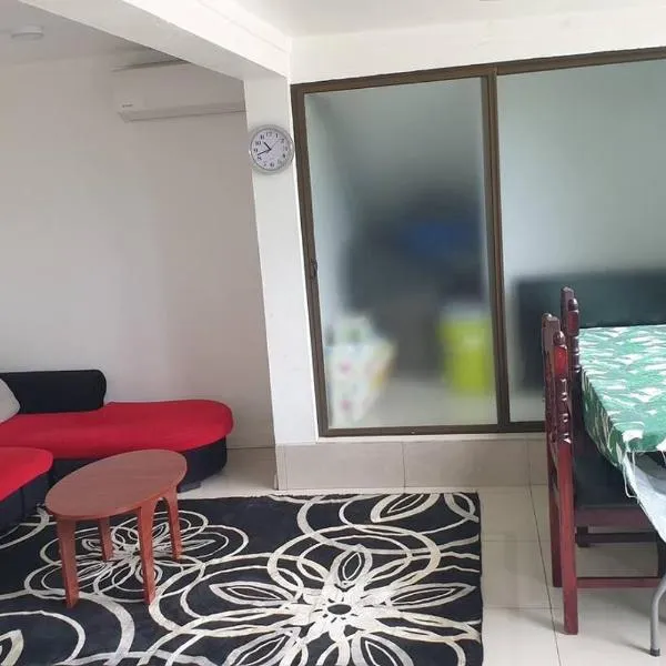 Kianna Apartments, hotel v destinaci Mba