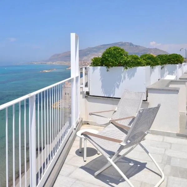Gaura Apartments, hotel v Trapani