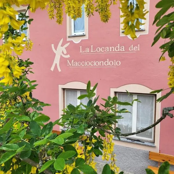 La Locanda del Maggiociondolo, hotel v destinaci Dova Inferiore