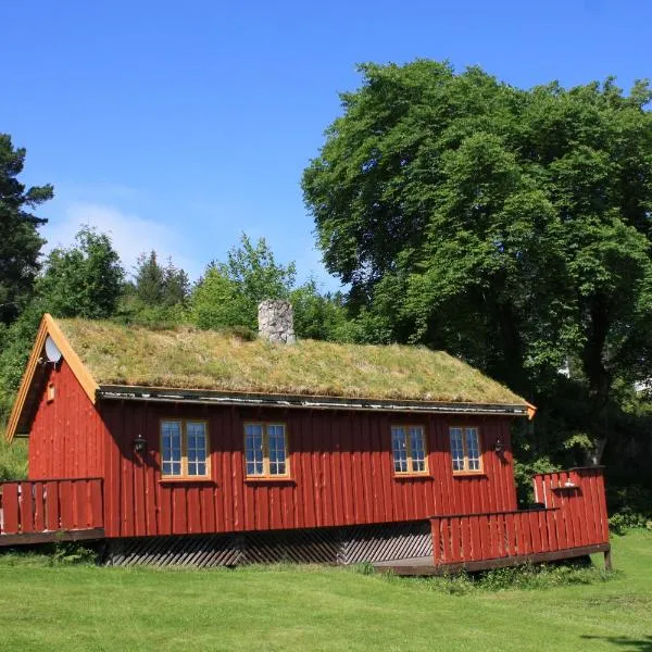 Åkviktunet hytte nord, hotel v destinaci Averoy