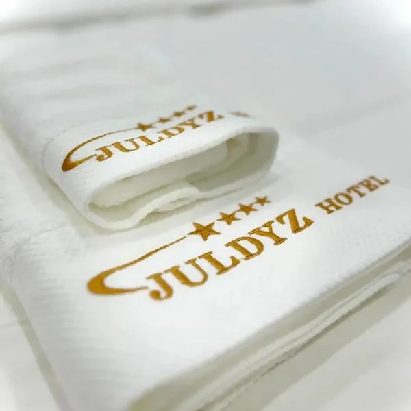 Juldyz โรงแรมในZharkent