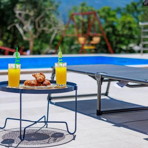 Perfect holiday in Vila Hany home, hotelli kohteessa Šestanovac