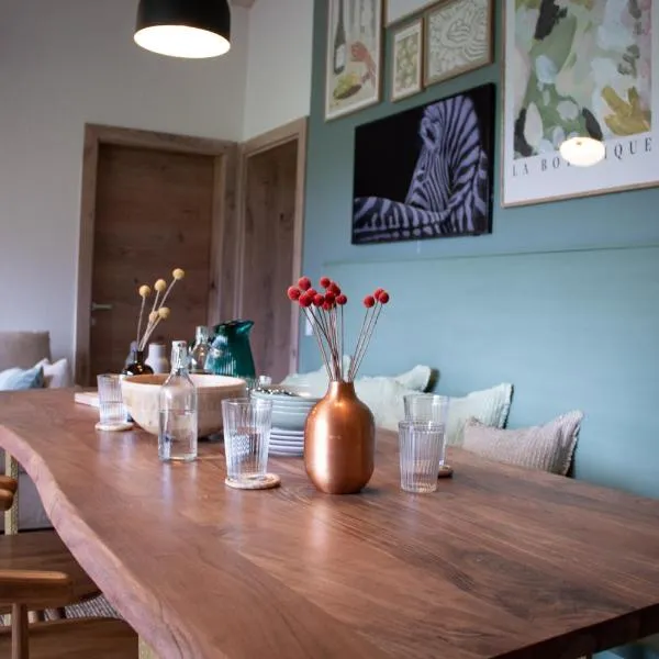Schönblick Appartements, hotel v destinaci Lofer