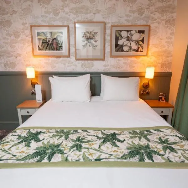 The White Hart Inn by Greene King Inns, hotel v destinaci Buckingham