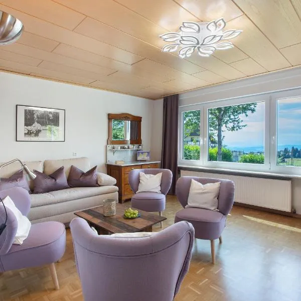 Familie Quednow - Im Algi, hotel v destinaci Görwihl