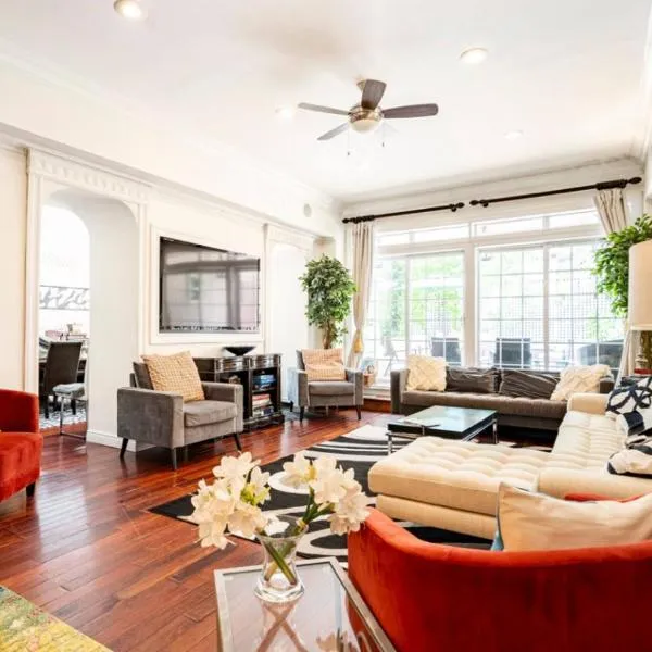 TOWNHOUSE 222, hotel v destinaci New York