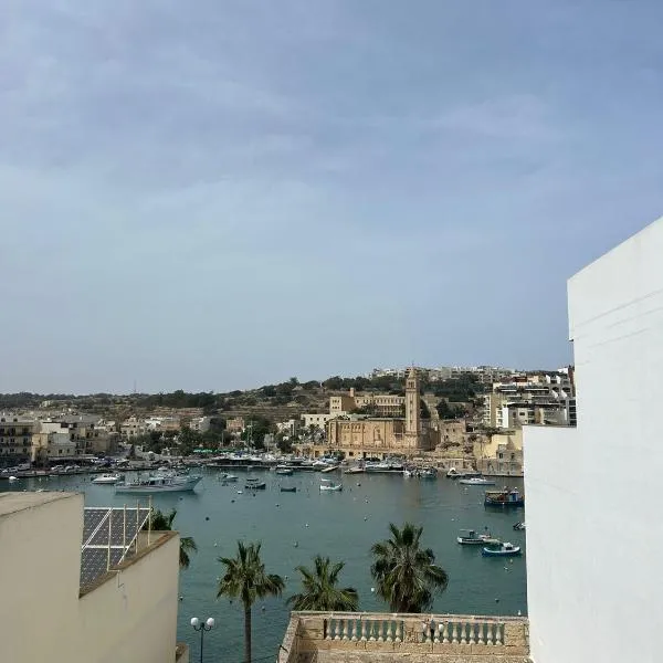 Seaview Setters Studio Apartment, Hotel in Marsaskala