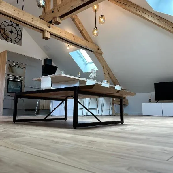 Appartement Annecy 74, hotel v destinaci Chavanod
