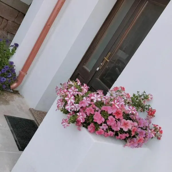 Suite da Ninna 2, hotel v destinaci Allai