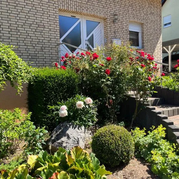Ferienwohnung INKA am Eifelsteig Kall, hotel v destinaci Kall