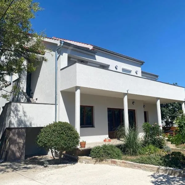 Marija, hotel v Pakoštane