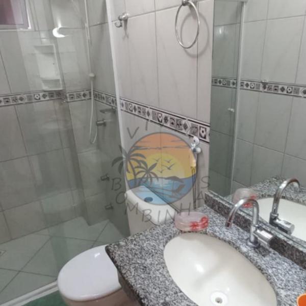 Apartamento com Piscina no Centro da praia Próximo a Praia e Comércio em Geral - Foto 3